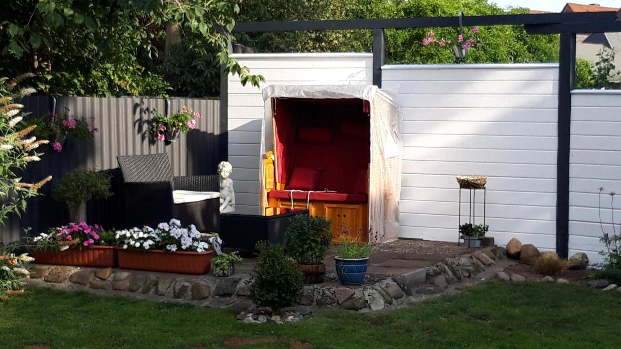Ferienwohnung Gleis acht Bredstedt Exterior foto